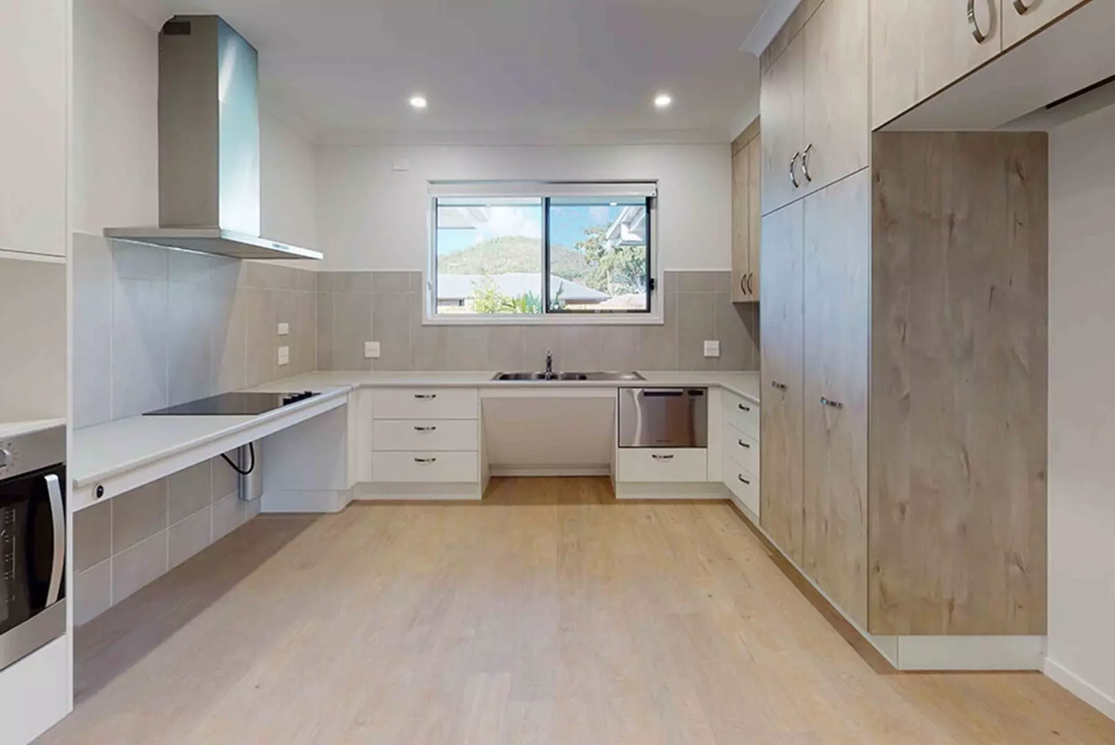 Deerpark-Kitchen-02-scaled-1